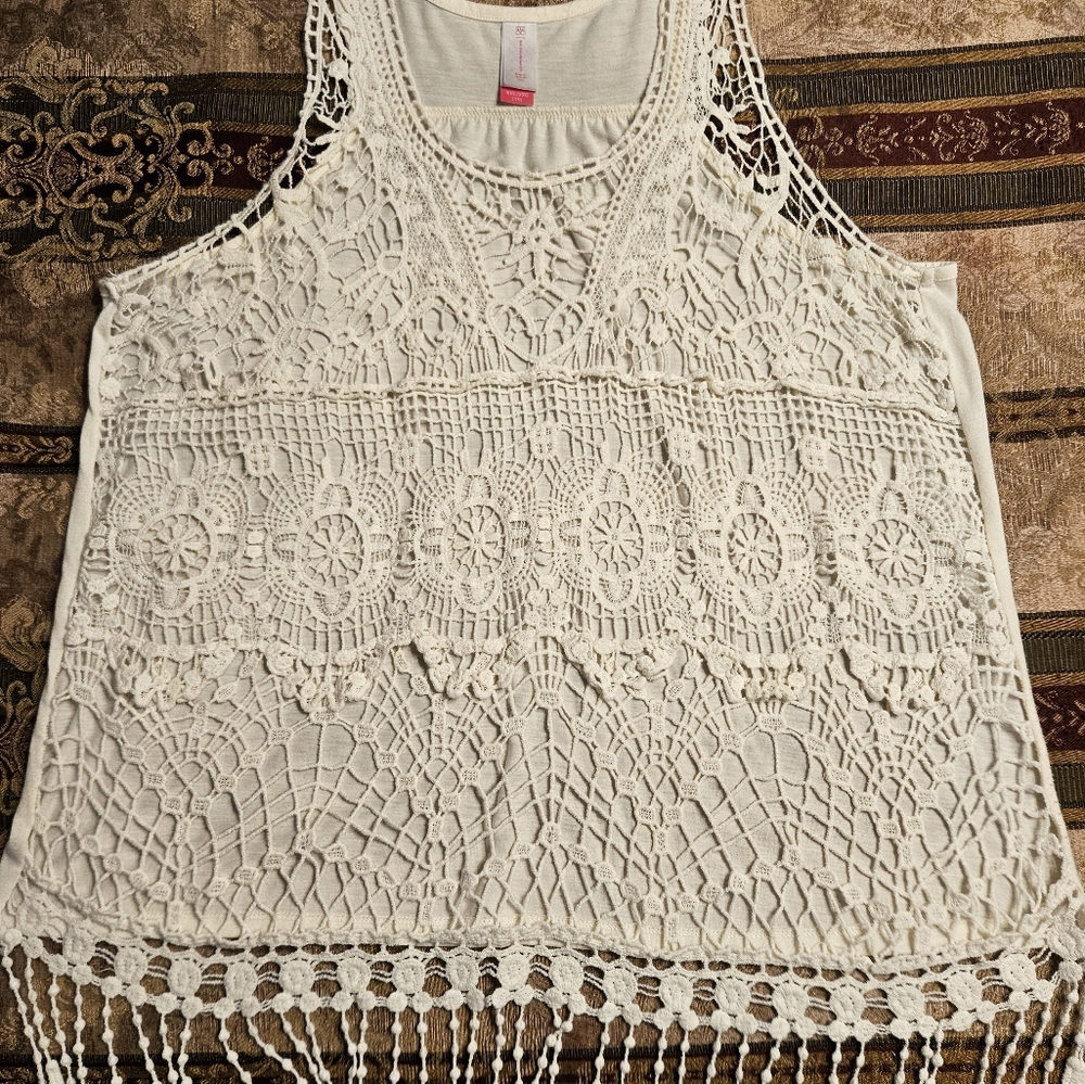 Top by No Boundries